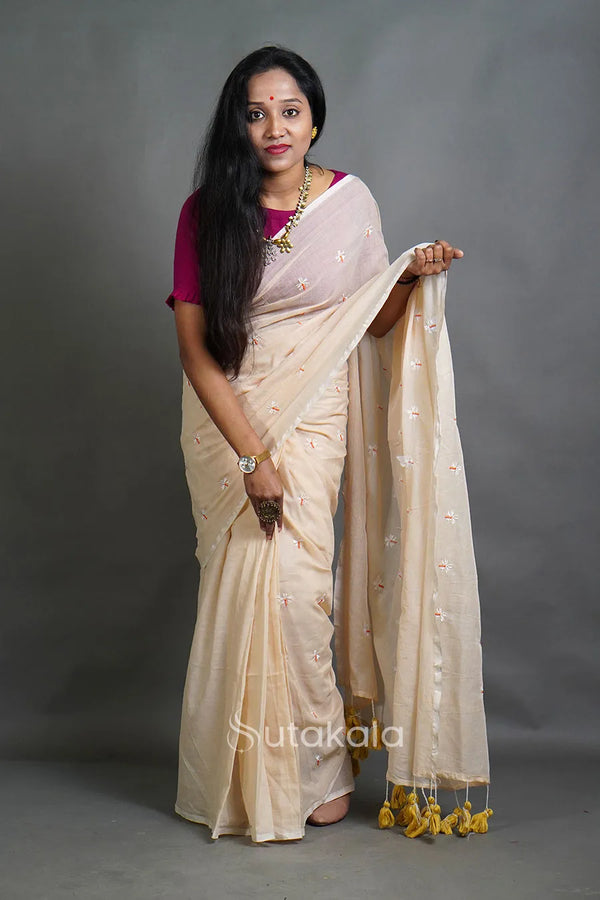 Mul Cotton Saree with Allover Floral Thread Work
