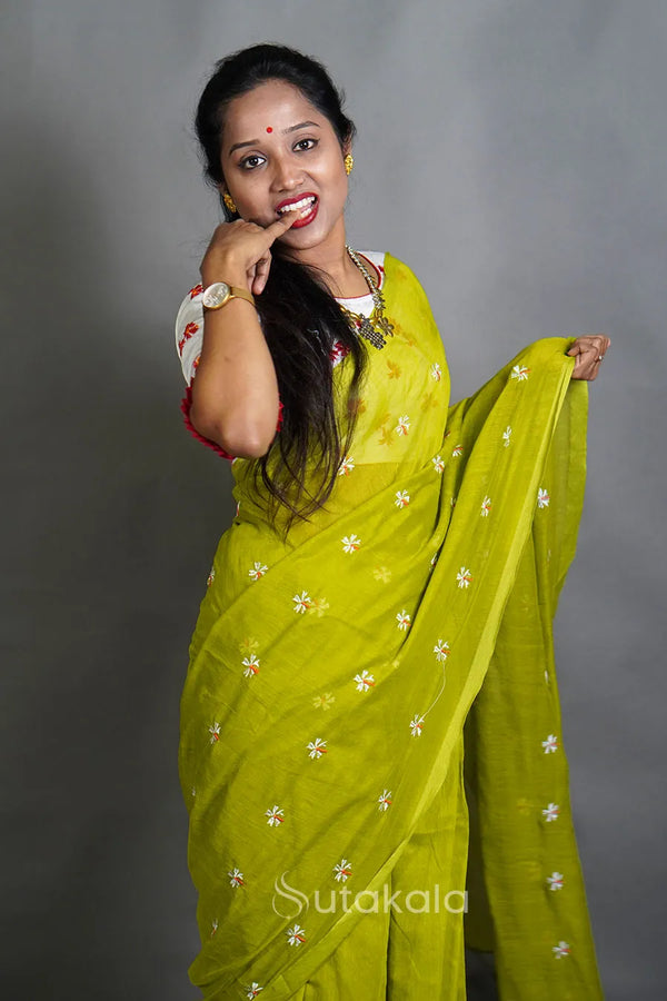 Green Mul Cotton Saree with All-Over Floral Thread Work