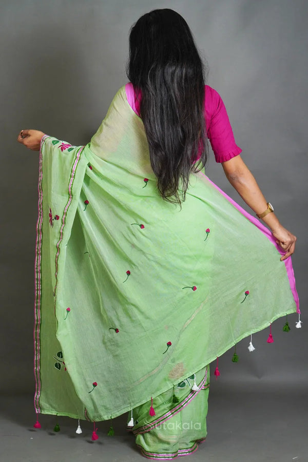 Green Mul Cotton Saree with Thread Work Embroidery
